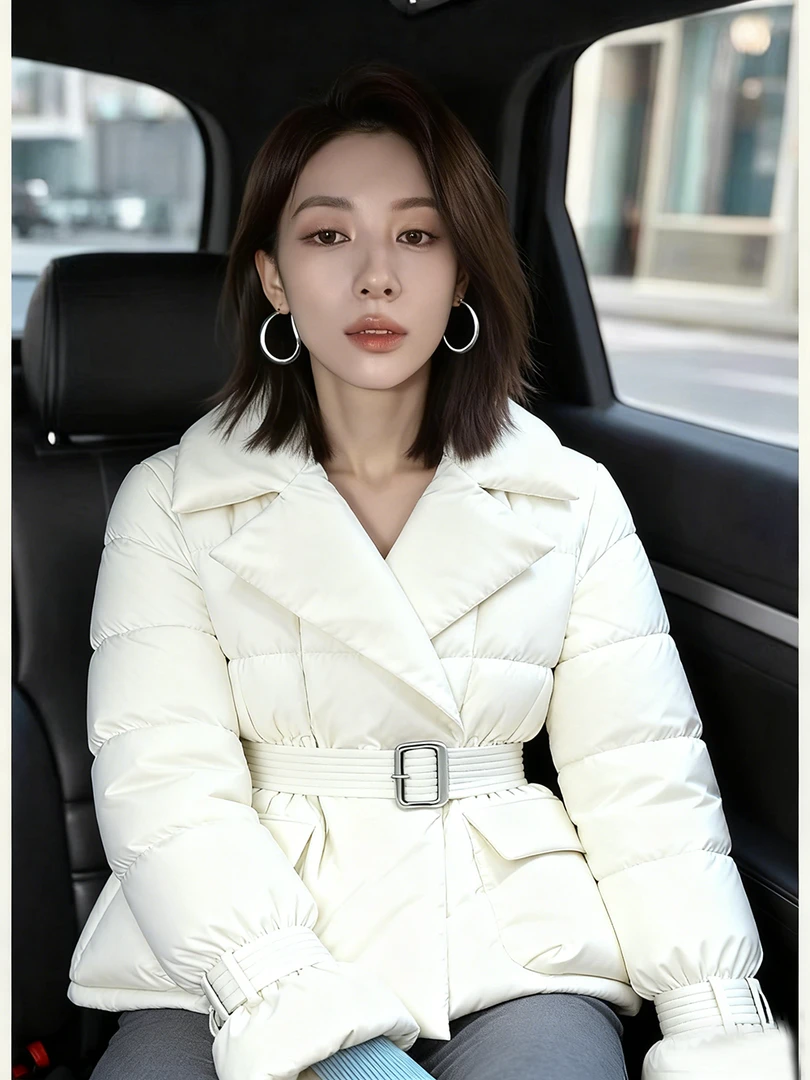 保暖棉服女款2025新款冬超好看轻奢高端气质收腰加厚白色棉衣外套