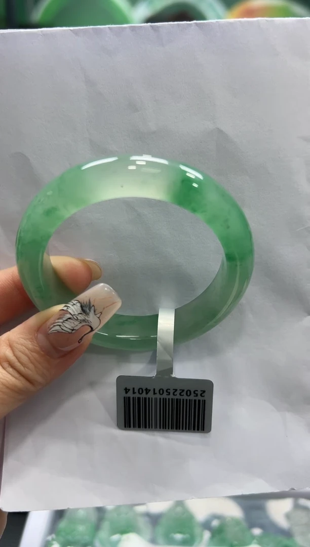 石英质玉（非洲翠）手镯未镶嵌XM/XJ