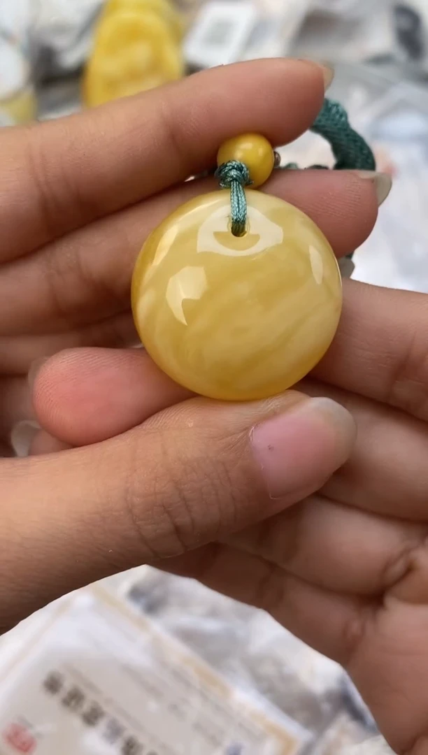 未镶嵌琥珀裸石天然琥珀蜜蜡