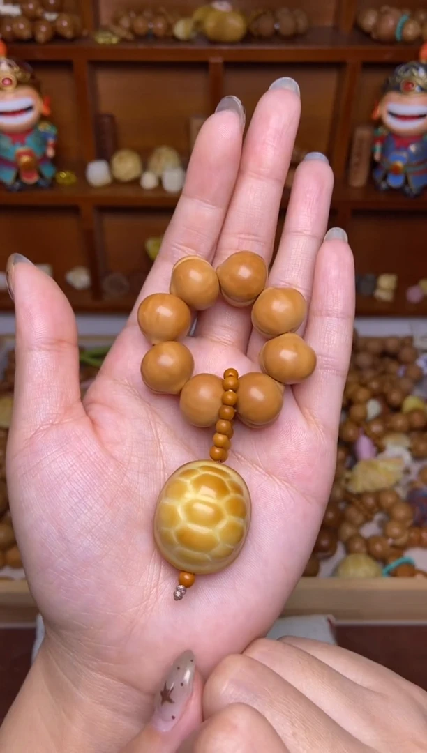 吊坠猴头核桃高定柯基屁桃富甲手捻