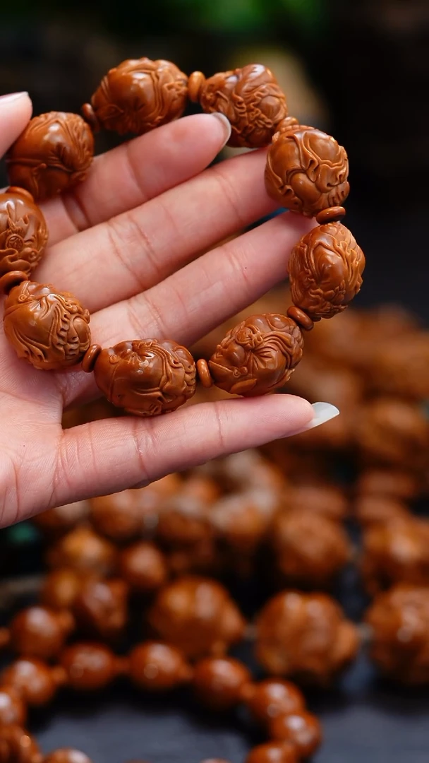 【闪购商品】橄榄核吊坠橄榄核