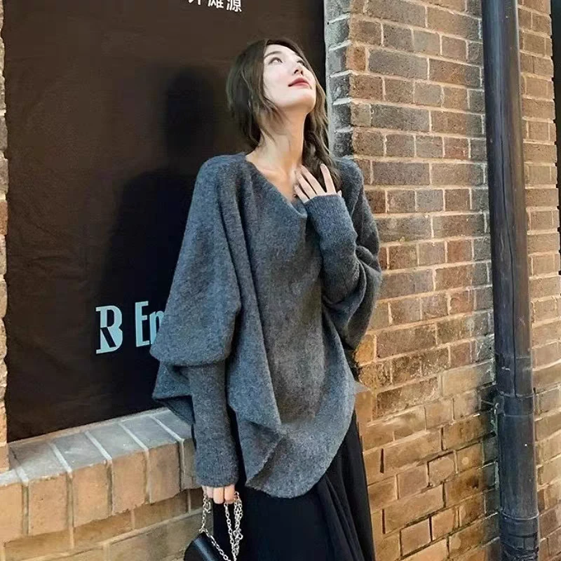 慵懒风V领针织衫毛衣外套2025秋冬新款不规则设计感蝙蝠袖女上衣