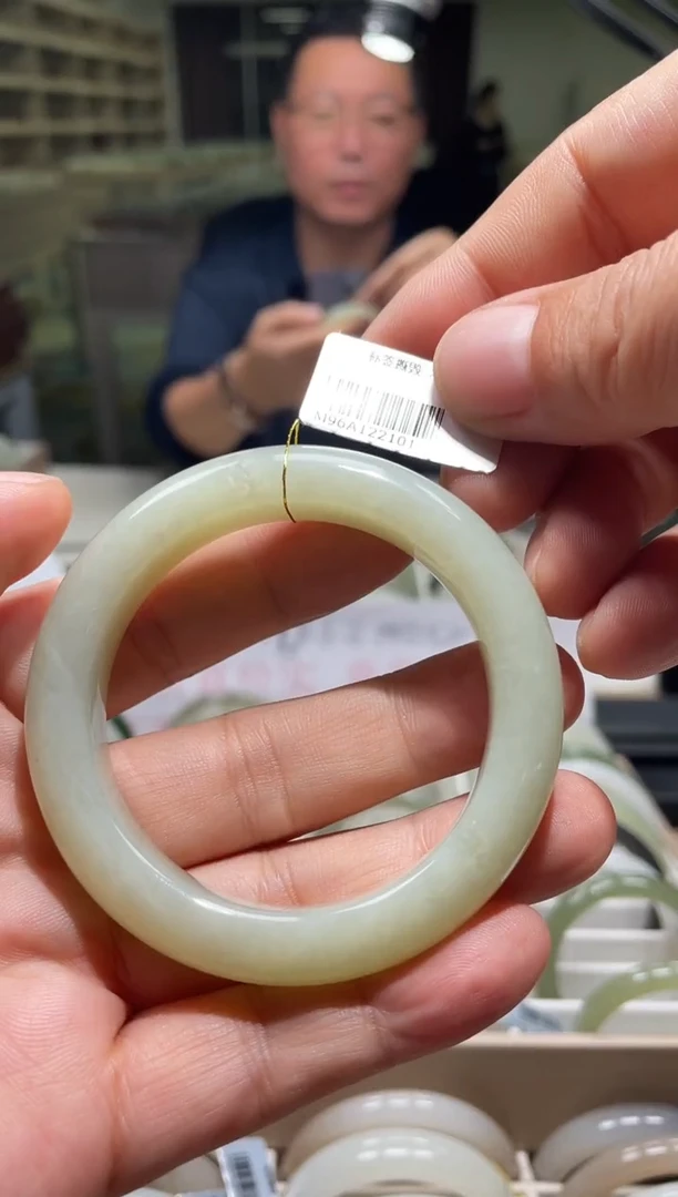 未镶嵌手镯和田玉54-55圈口 0193