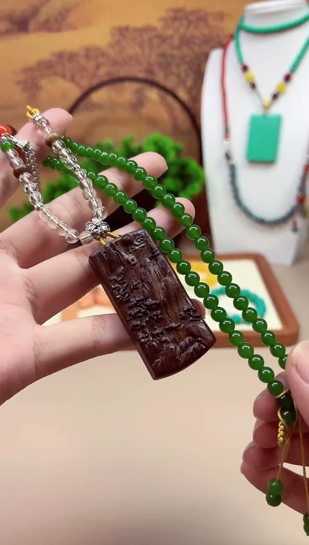 和田玉14K金镶嵌颈饰XXX