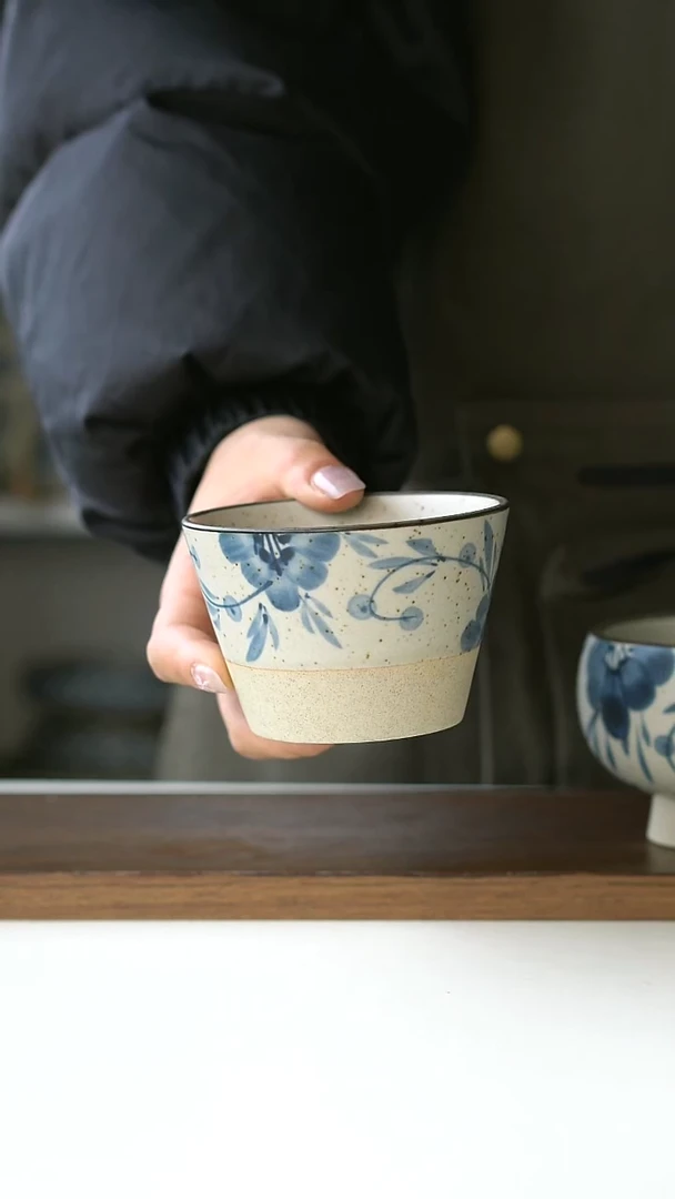 【闪购商品】陶瓷手绘七里香猪口杯220ml@4-2@