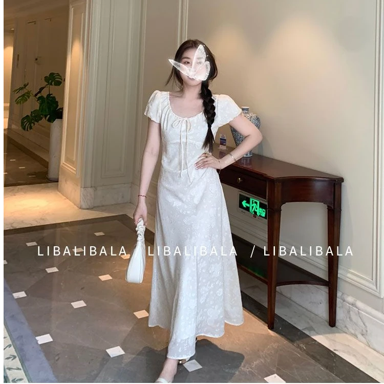 法式茶歇优雅提花短袖连衣裙子女收腰气质设计高级感温柔长裙夏季