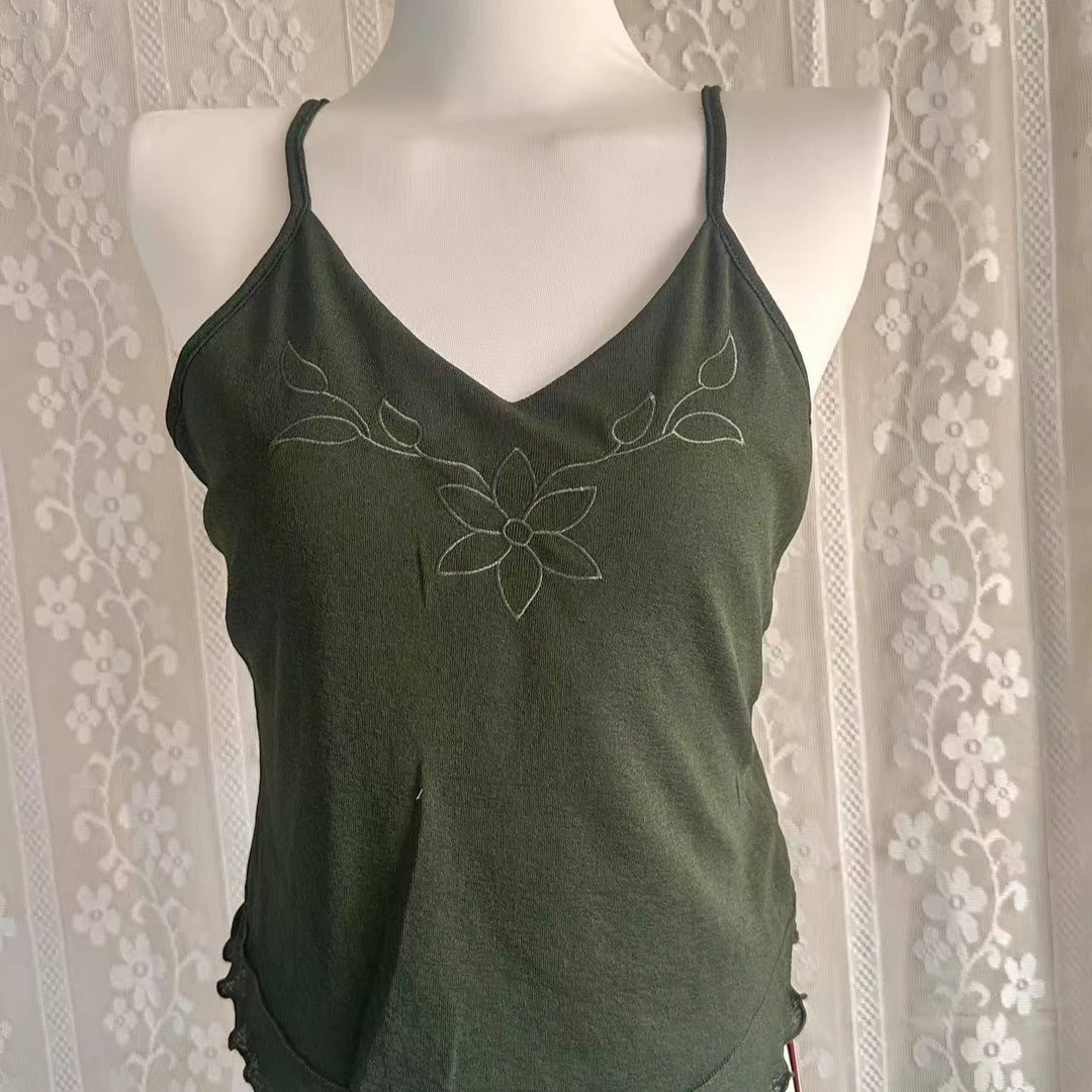 蜜酱服饰孤品大牌联名高质量尾货扣号链接