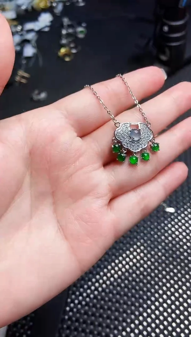 【闪购商品】翡翠项链未镶嵌111111111