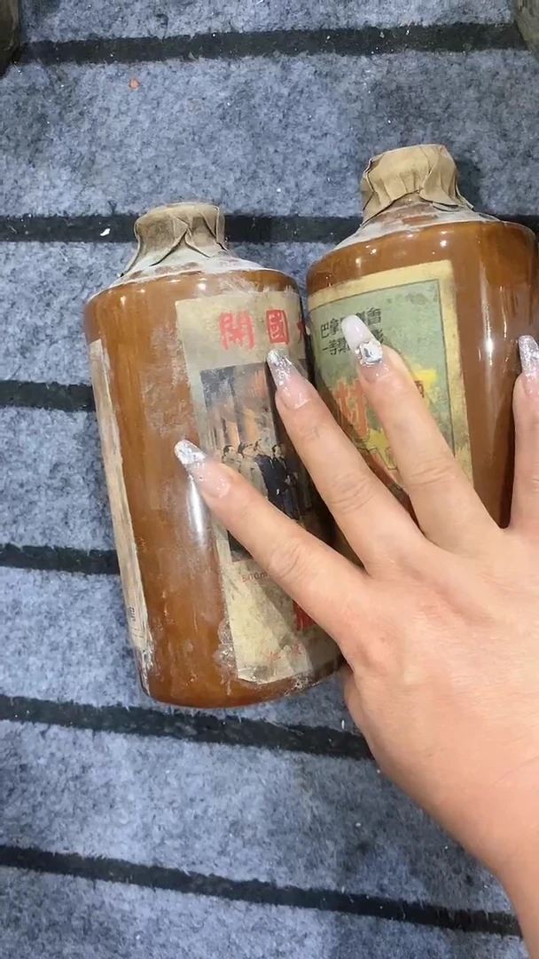 陶瓷所见即所得；摆件