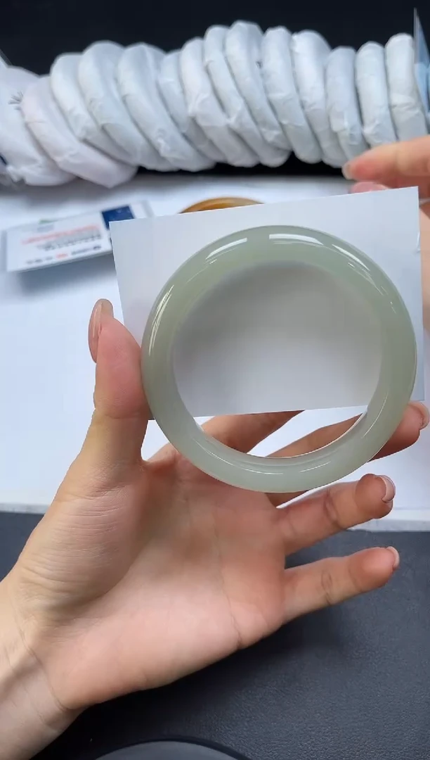 未镶嵌手镯石英质玉008-5859