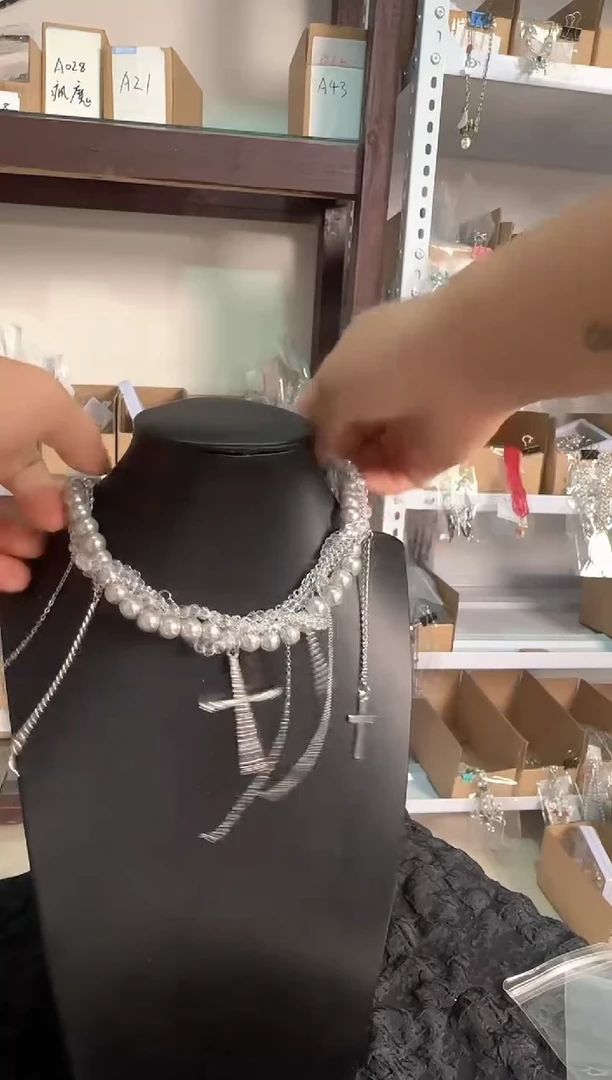 亚克力合金花岗石合金爱意废墟