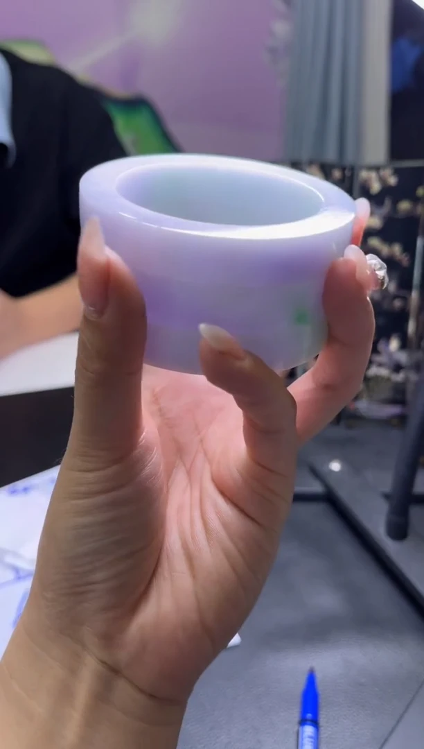 未镶嵌手镯定制翡翠啊****张多样性发一件