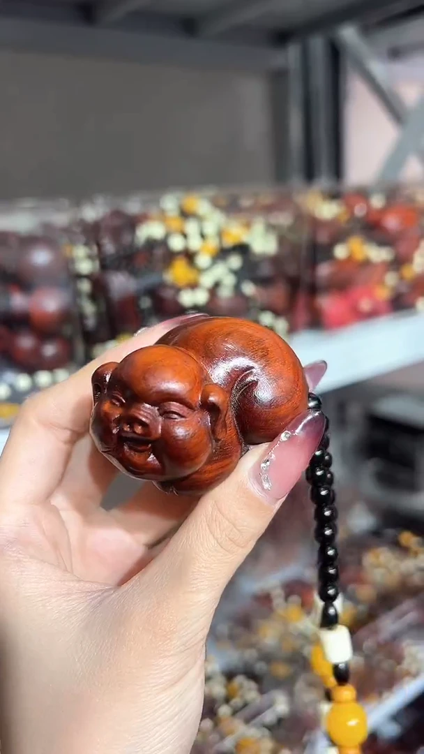 【闪购商品】非洲紫檀（红花梨）紫檀木小福猪手把件赠送手把绳9.99