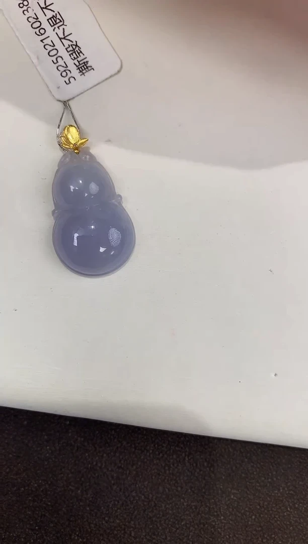 颈饰18K金镶嵌翡翠天然缅甸a货翡翠(多样性发其一)