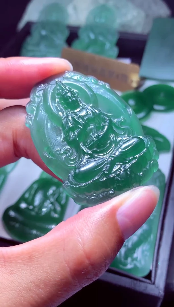 未镶嵌定制翡翠鱼**多天然翡翠A货 基地发货多样性发货其一