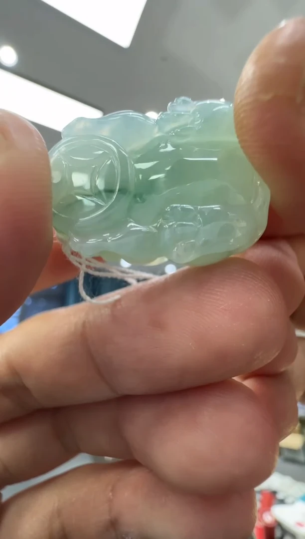 颈饰未镶嵌翡翠天然翡翠A货孤品一件