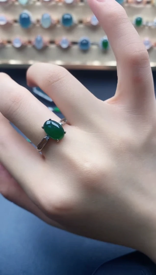 翡翠戒指银S925镶嵌一物一证一礼盒