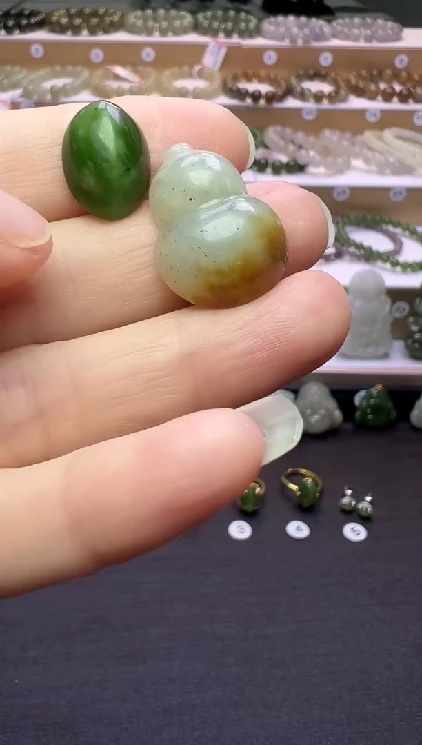 颈饰未镶嵌和田玉194号链接有瑕疵两个20米