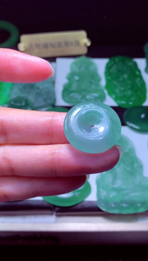 未镶嵌定制翡翠半**神天然翡翠A货 官方基地发货