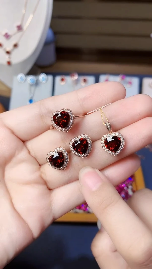 银S925镶嵌套装石榴石天然