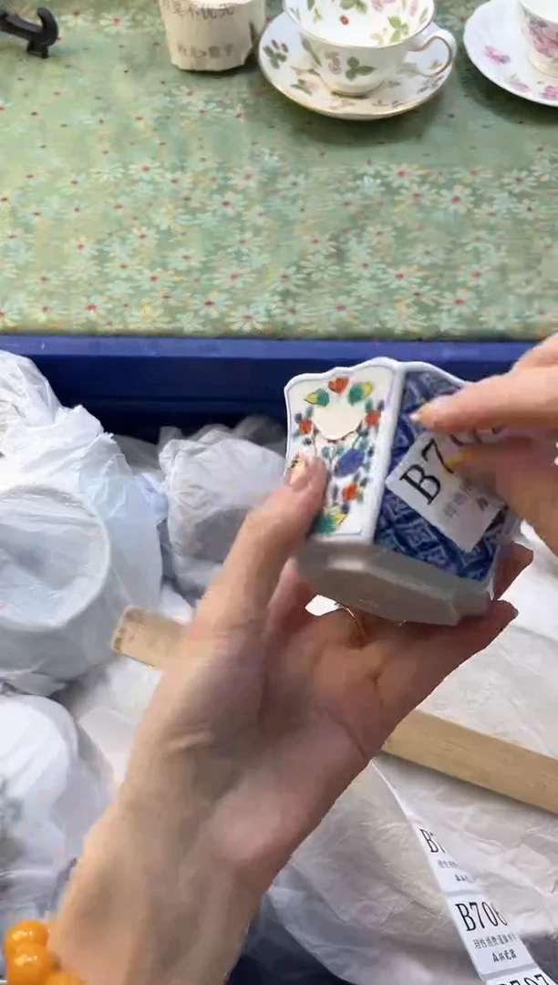 【闪购商品】瓷片          B702