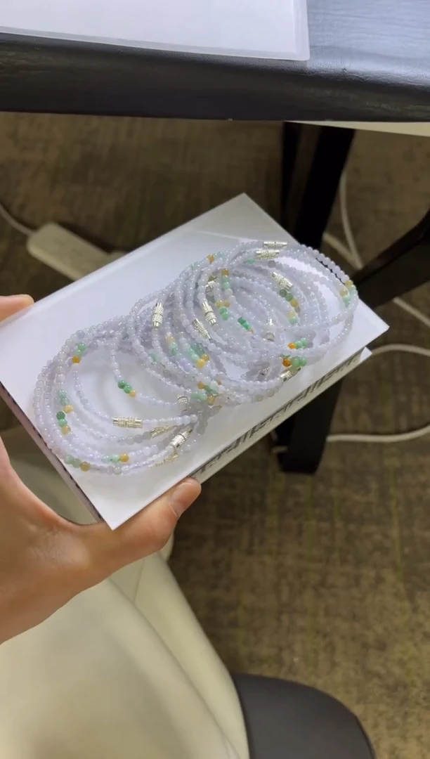 【闪购商品】翡翠手串未镶嵌A356 /多样性发一件