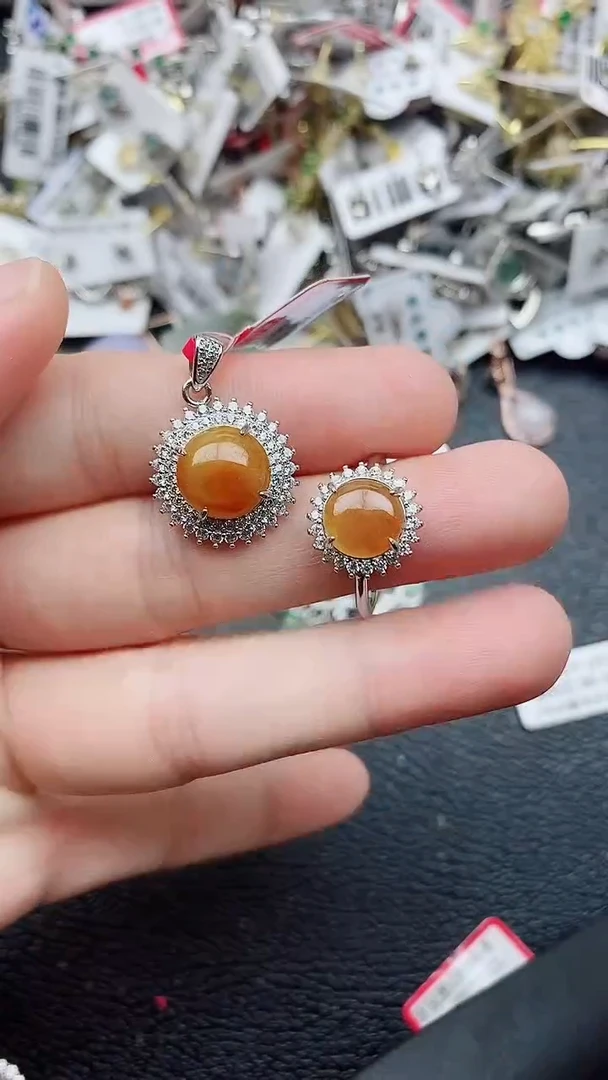 银S925镶嵌戒指翡翠1