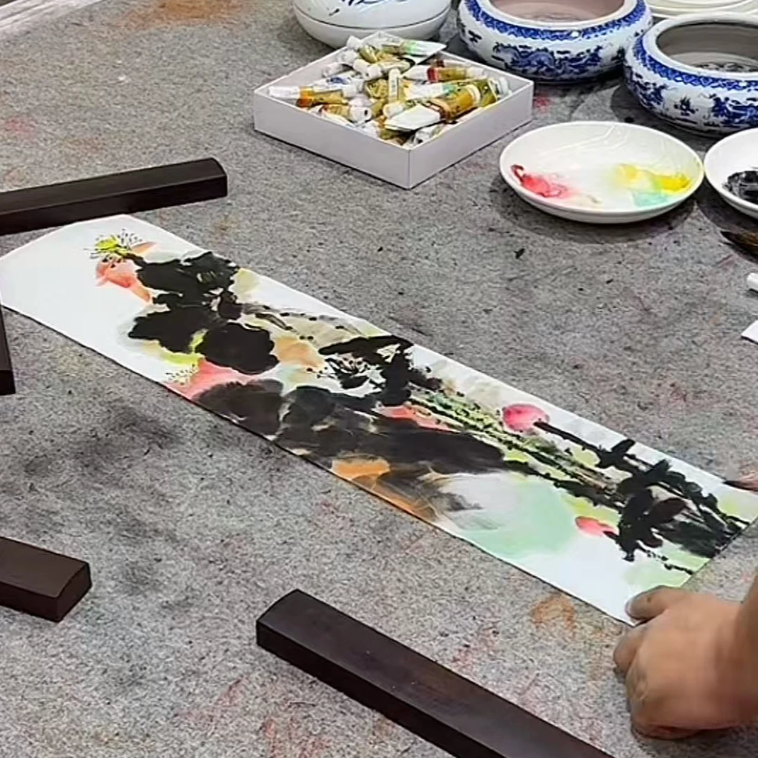 9.16 ls国画（荷花）1p