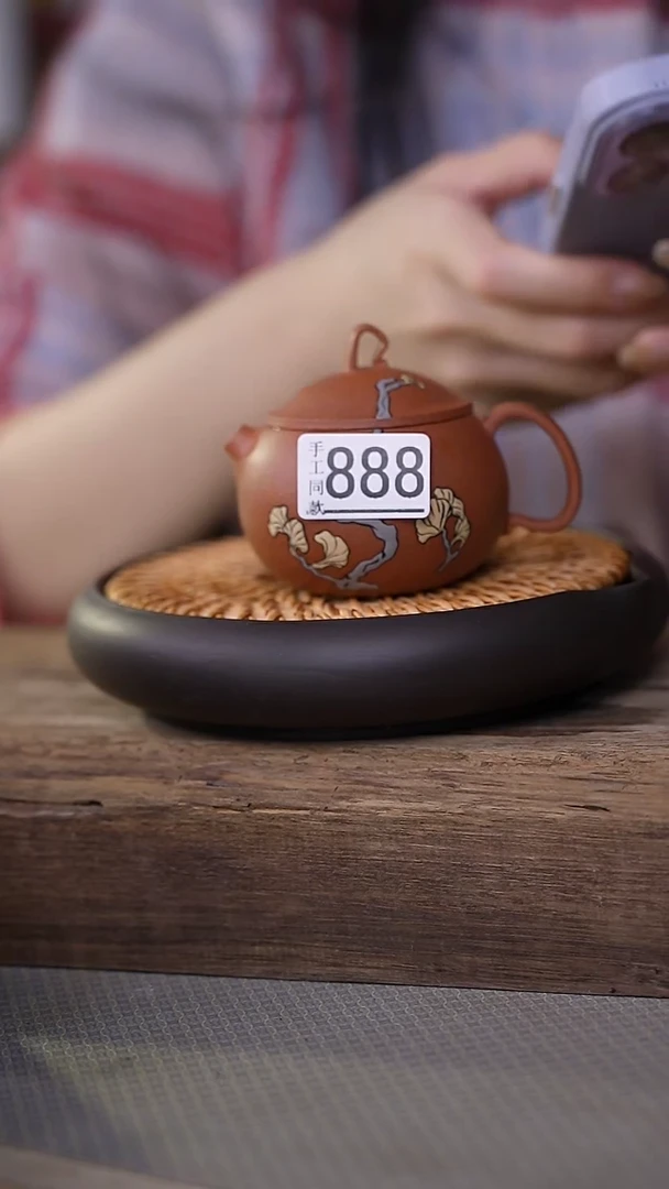 【闪购商品】瓷片福利！设计师款紫砂西施小茶壶