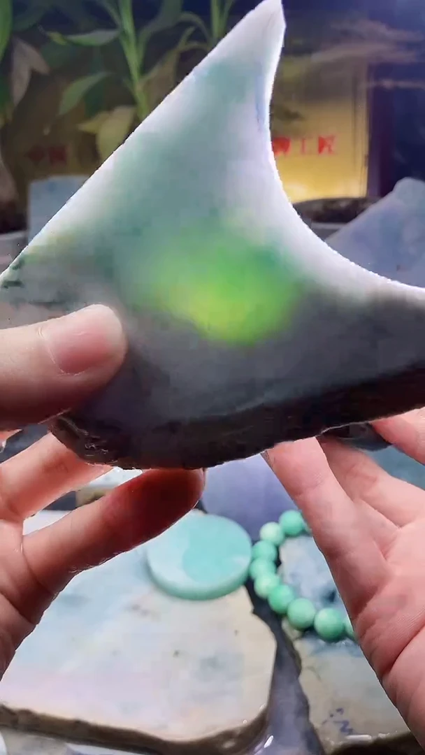 未镶嵌挂件翡翠小雨409