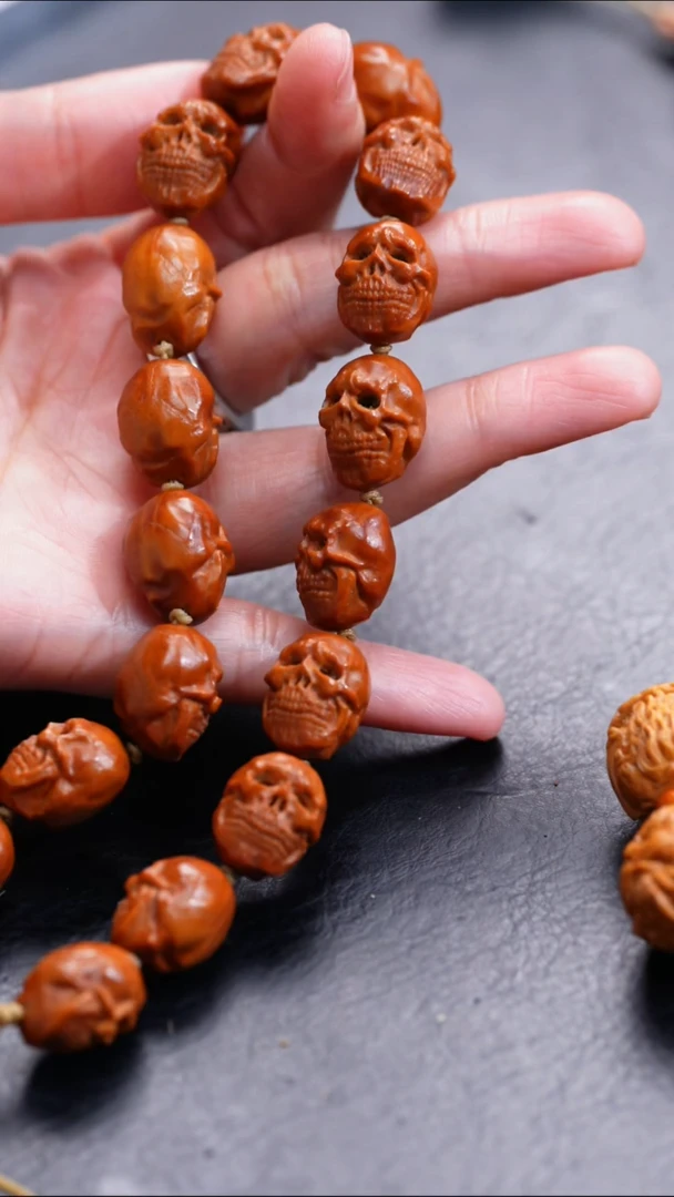 【闪购商品】橄榄核吊坠橄榄核