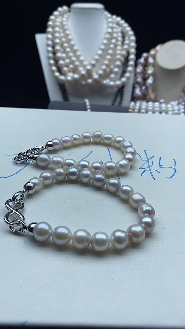 【闪购商品】淡水珍珠颈饰合金1