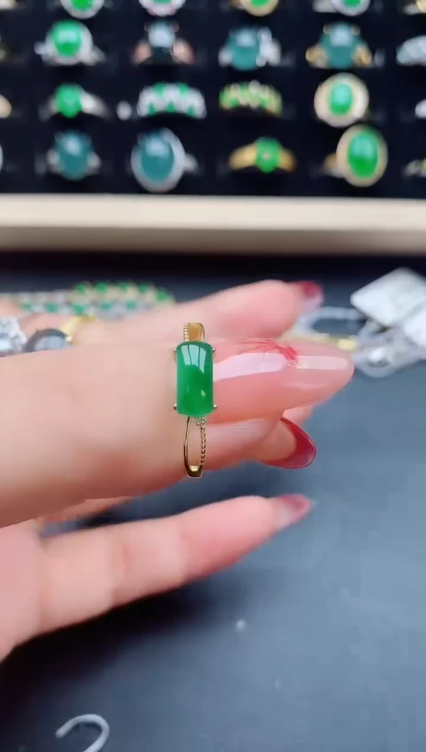 【闪购商品】翡翠戒指银S925镶嵌50805850