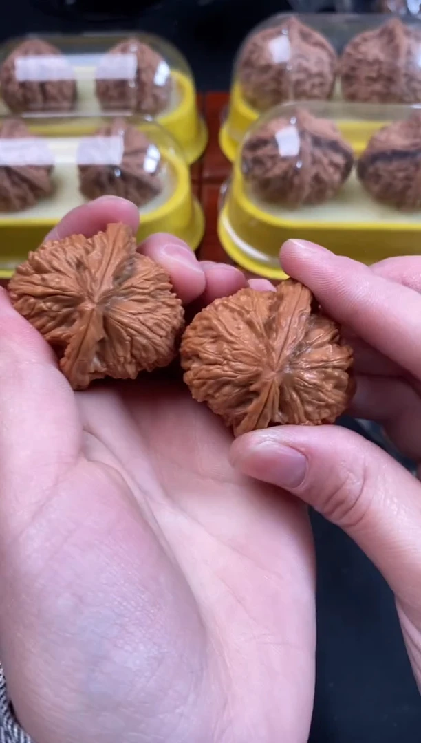 把件文玩核桃白狮子38尺Q136