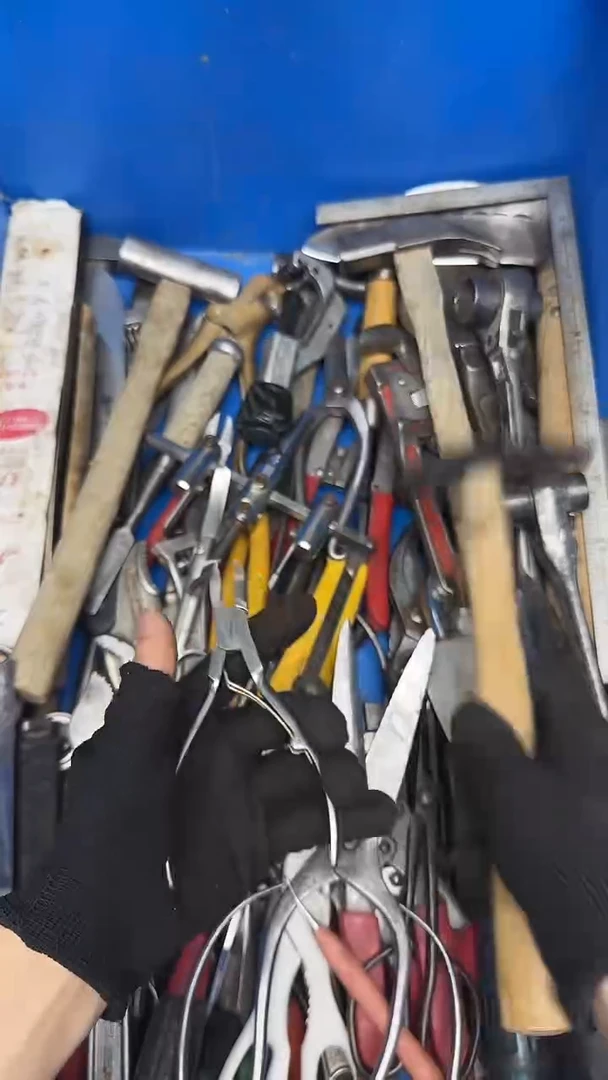 唐***C五金工具钳子剪子等28