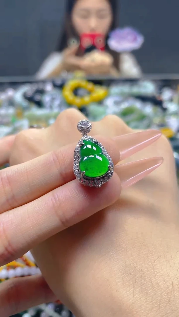 颈饰未镶嵌翡翠/X/翡翠A货，一件也是批发价