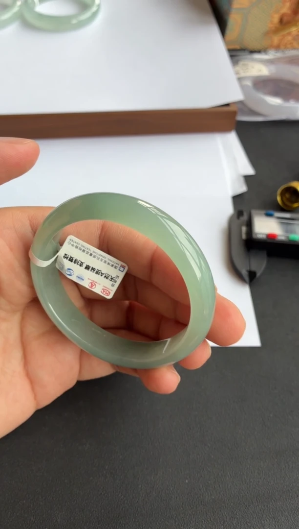 未镶嵌手镯翡翠76号56*12.1*7.5正圈