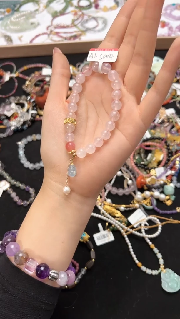 【闪购商品】水晶手链未镶嵌颜色微差多样性发货发其一