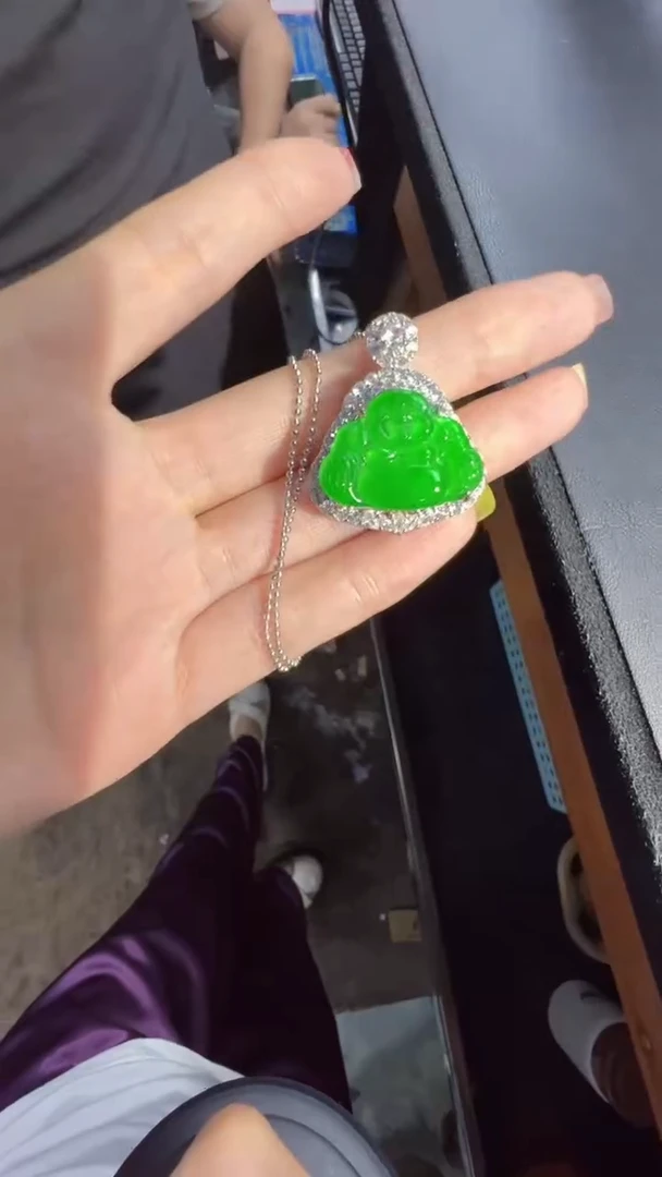 未镶嵌定制翡翠翡翠A货有轻微色差属于正常现象，佛公多样性发货1