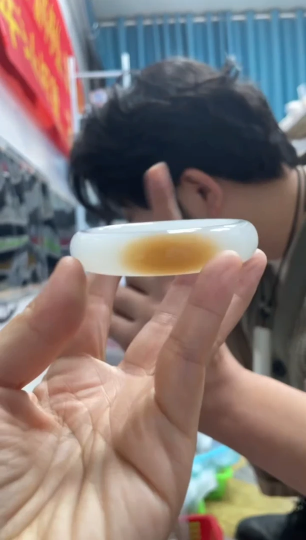 【闪购商品】和田玉颈饰未镶嵌A18一口糖浅糖56