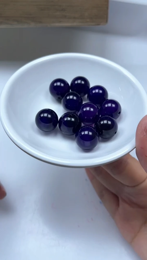 玛瑙/玉髓散珠未镶嵌B256舒 具 来14mm2颗8元