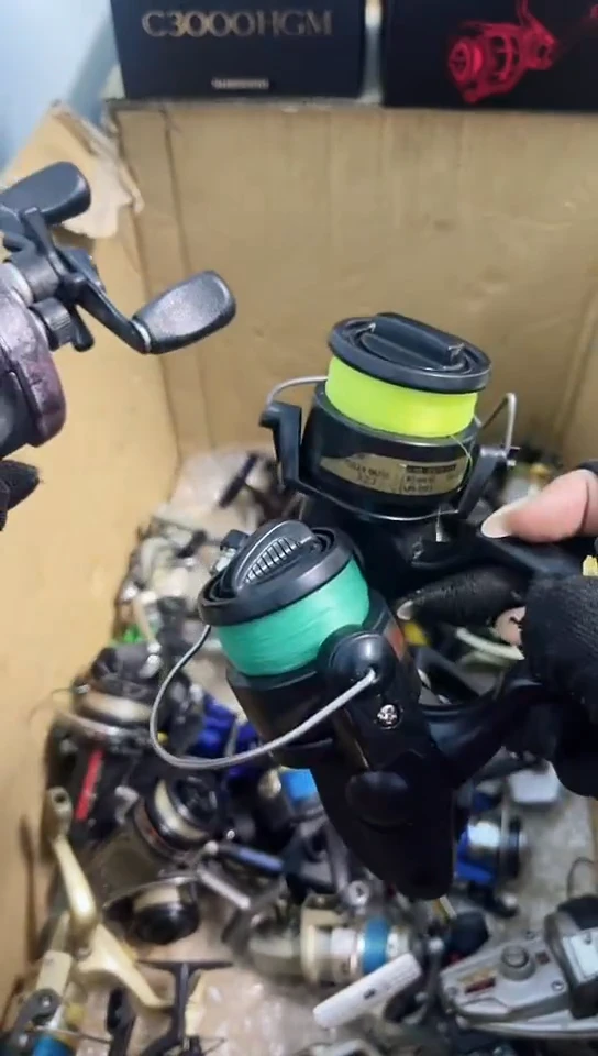 布*哥亚钓鱼轮，微瑕孤品，成色，型号直播间讲解为准，看好再下单