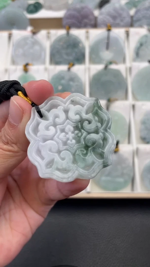 颈饰未镶嵌翡翠天然缅甸翡翠A货228