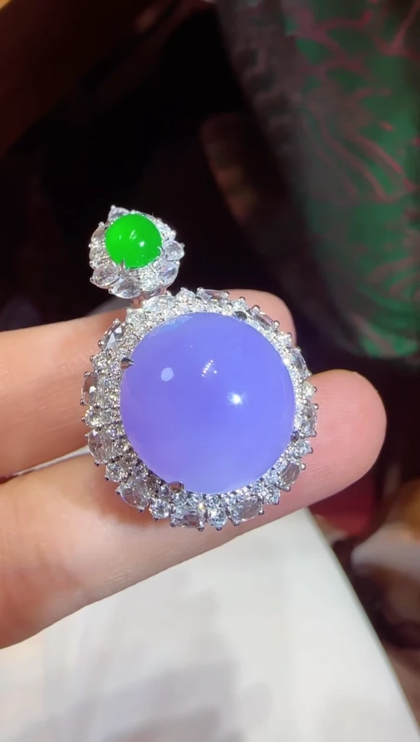 【闪购商品】翡翠颈饰18K金镶嵌蛋面两用