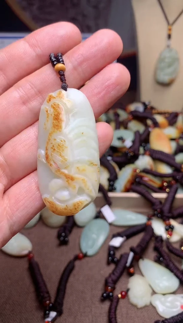 【闪购商品】和田玉颈饰未镶嵌1