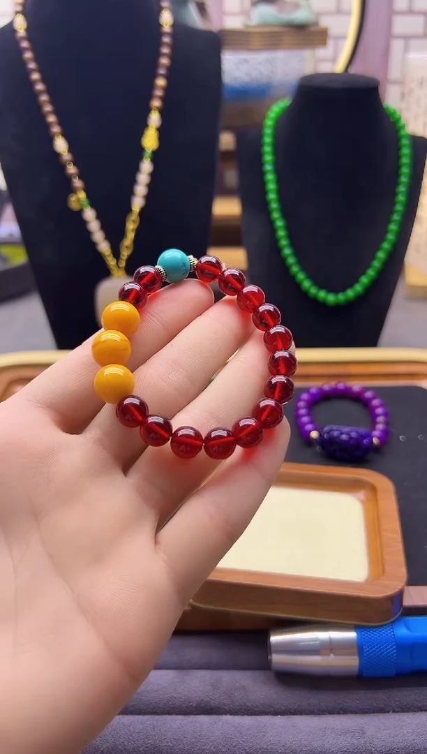 【闪购商品】血珀手链14K金镶嵌S364