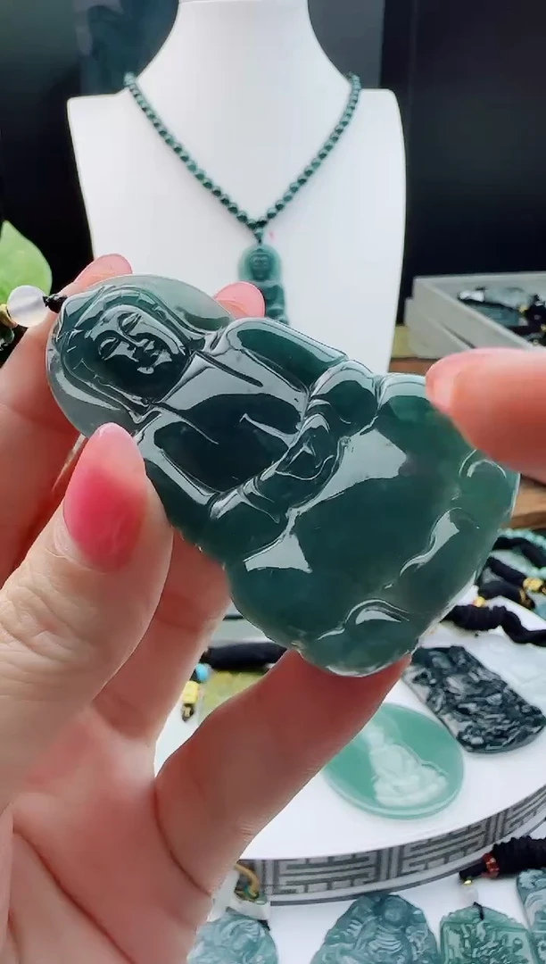 【闪购商品】翡翠颈饰未镶嵌多样性随机一件发货