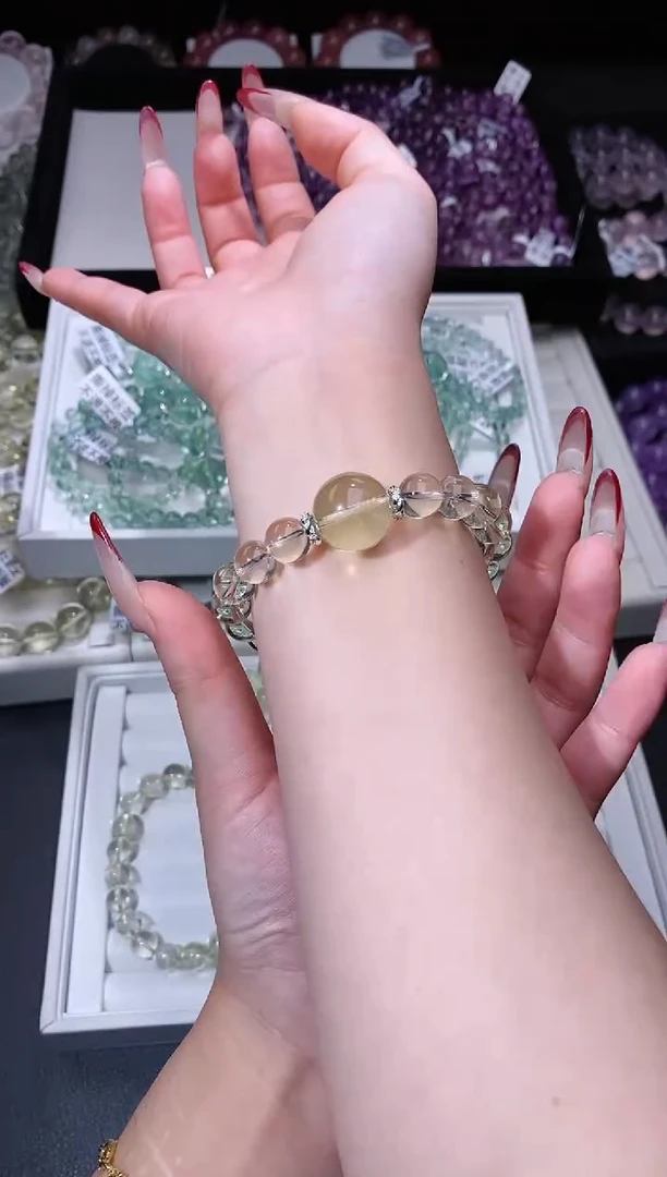 【闪购商品】水晶手链合金22.8巴西黄水晶手串 多样性发其一