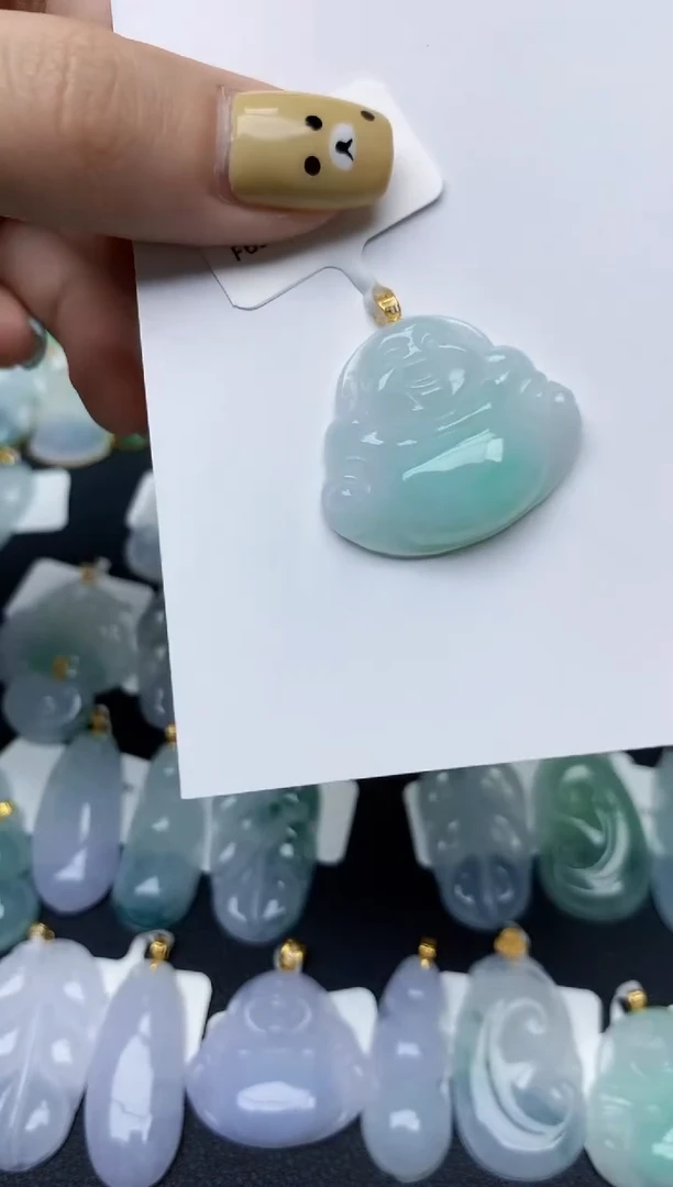 翡翠18K金镶嵌颈饰天然缅甸A货翡翠