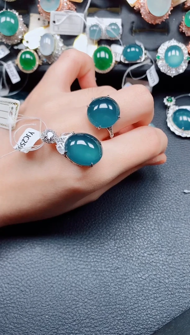 银S925镶嵌戒指翡翠p***p翡翠